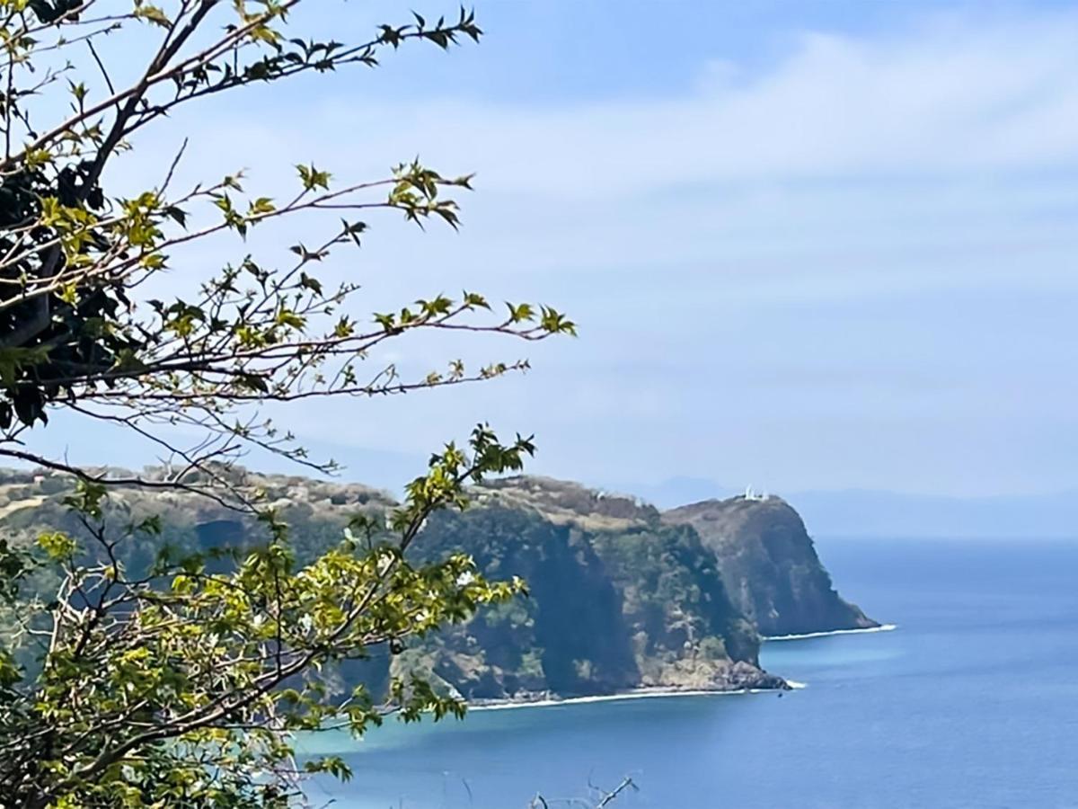 Ostello 癒楽 伊豆大島 Esterno foto