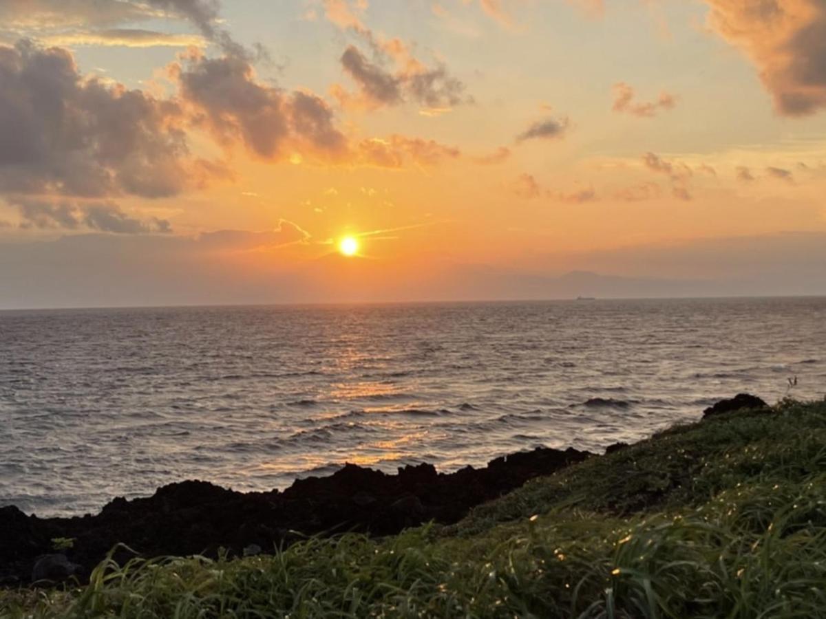 Ostello 癒楽 伊豆大島 Esterno foto