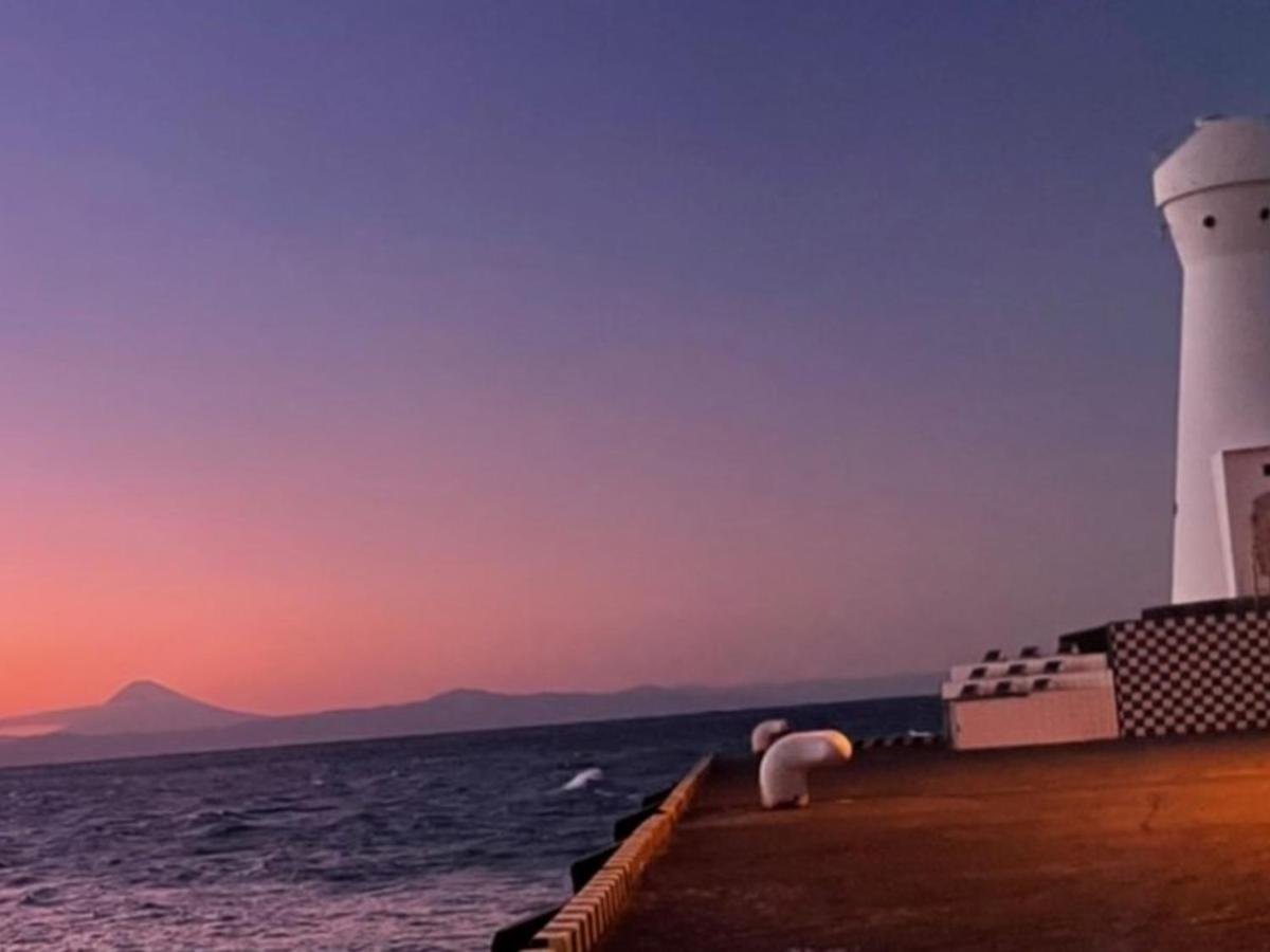 Ostello 癒楽 伊豆大島 Esterno foto